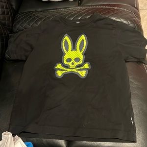 Psyscho Bunny black tee shirt boys